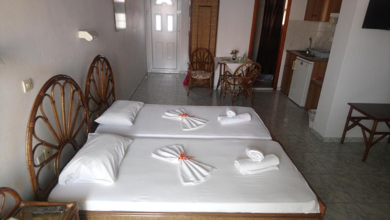 Marina Studios I Argostoli  Eksteriør billede